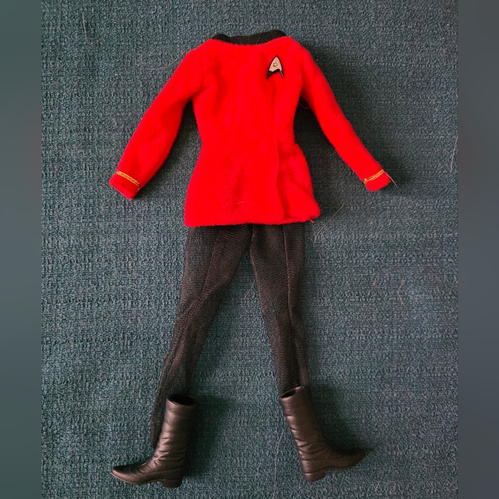 Barbie - Star Trek Lieutenant Uniform